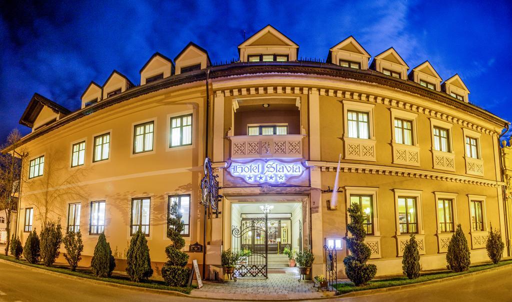 Hotel Slavia Salonta Exterior foto